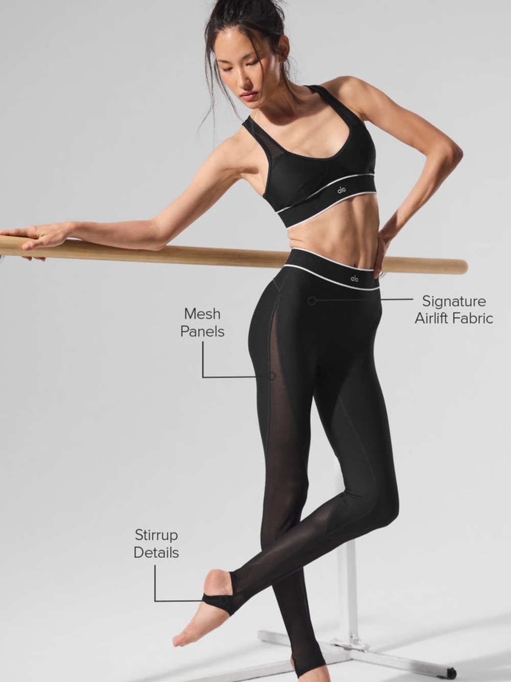 ALO Yoga Airlift Mesh Darling Set - Bra and Leggings XS
